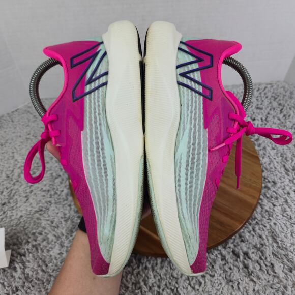 New Balance FuelCell Rebel v2 Pale Blue Pink Athletic Running Shoe Womens 8.5 B - Picture 8 of 14